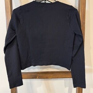 Going out crop shirt